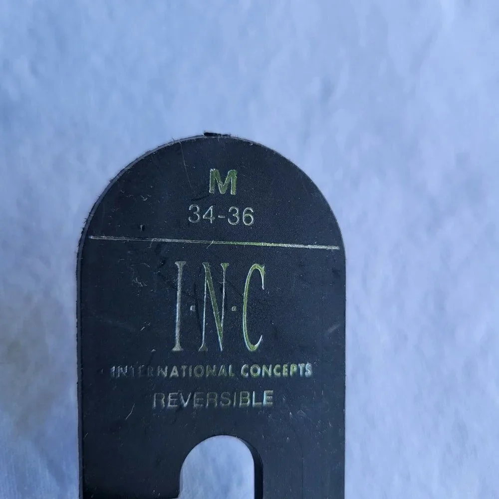 MEN'S INC Reversible Faux Leather Belt. Size 34-36